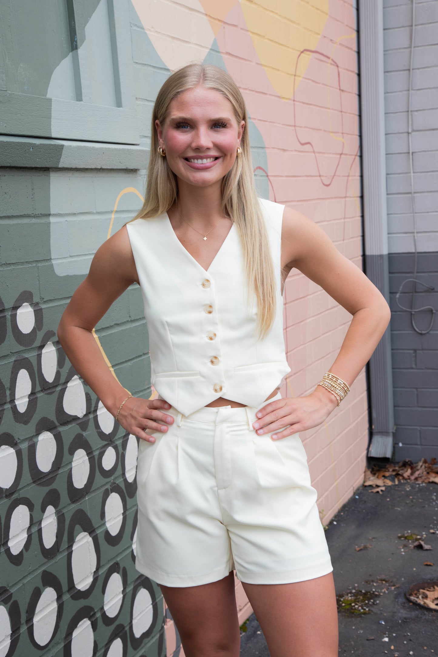  Season's Bloom Front Pleated Shorts, Butter | Sadie & Sage