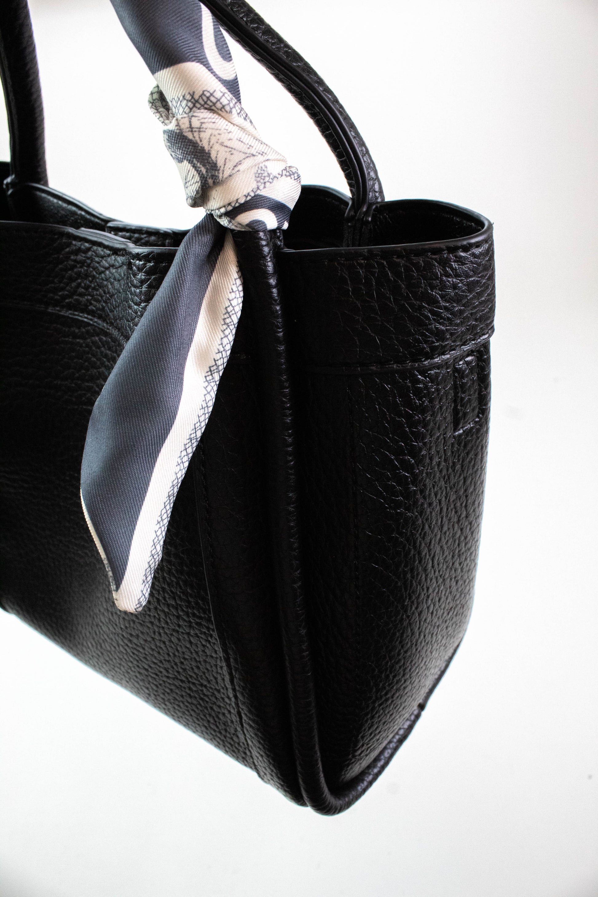  Mabel Medium Bag, Black
