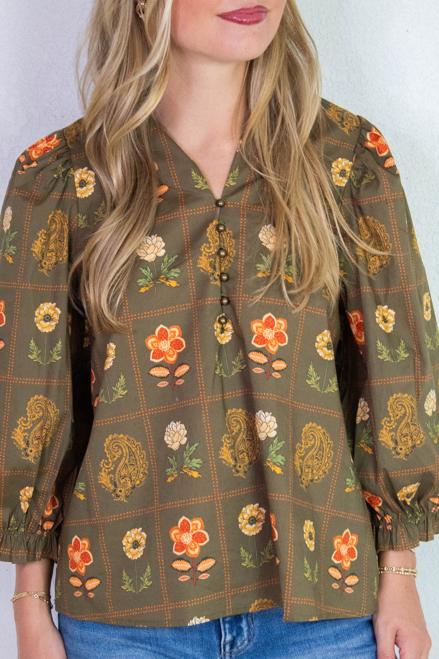  Emilia Floral Print Ruffle Detailed Top, Olive