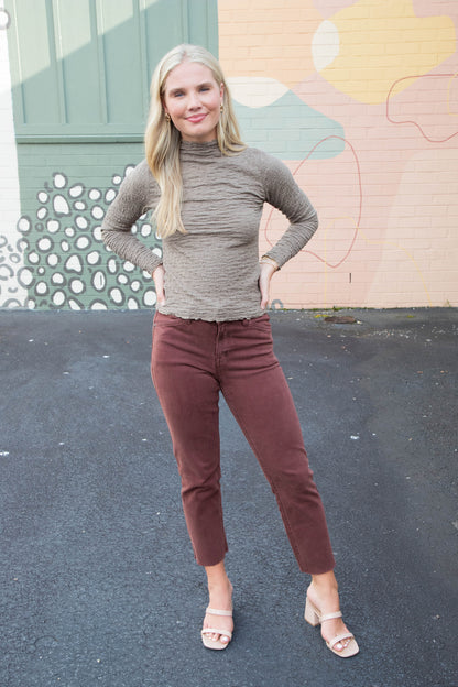  Hope Textured Crinkle Knit Top, Mushroom
