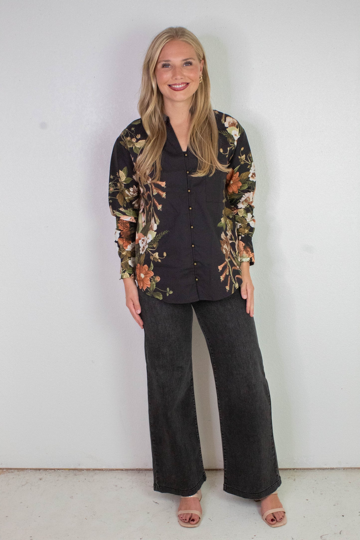  Ember Floral Sleeve Buttoned Blouse, Black