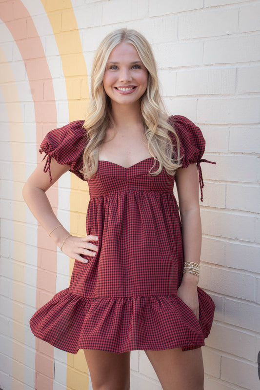  Francine Sweetheart Neck Checkered Dress, Black Red