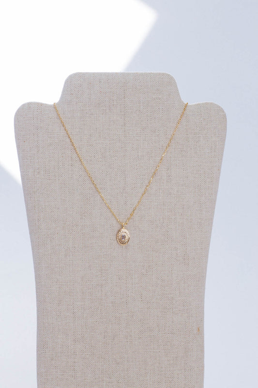  Olivia Oval Necklace, Gold
