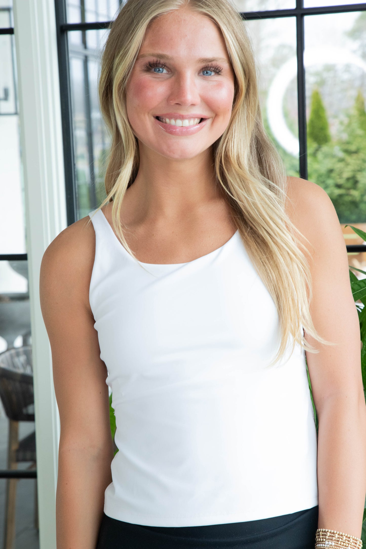  Power Boost Shelf Tank, Vivid White | SPANX