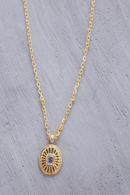  Olivia Oval Necklace, Gold