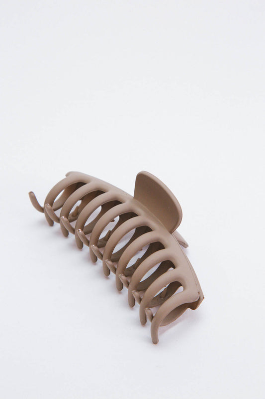  Oversized Claw Clip, Clay Beige