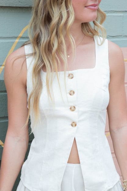  Isabela Linen Split Hem Vest, Natural
