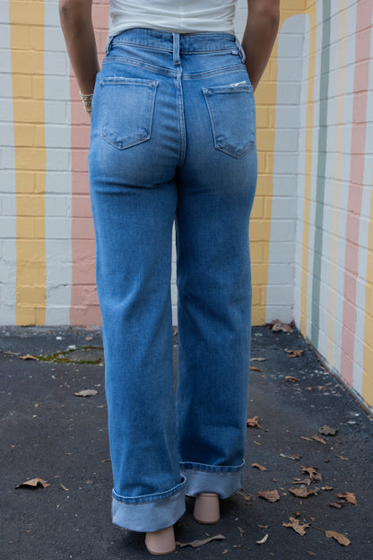  Evie Tummy Control Wide Cuffed Jeans, Medium