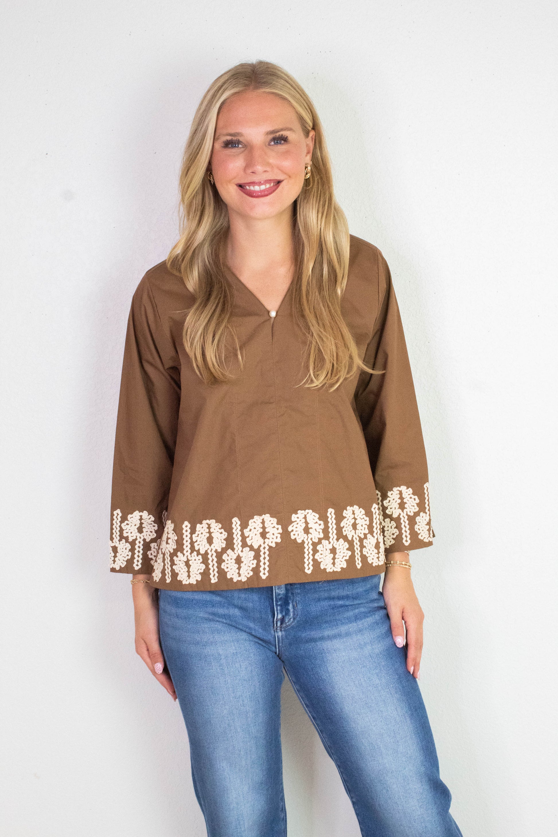  Katie 3D Floral Trim Accent Top, Mocha