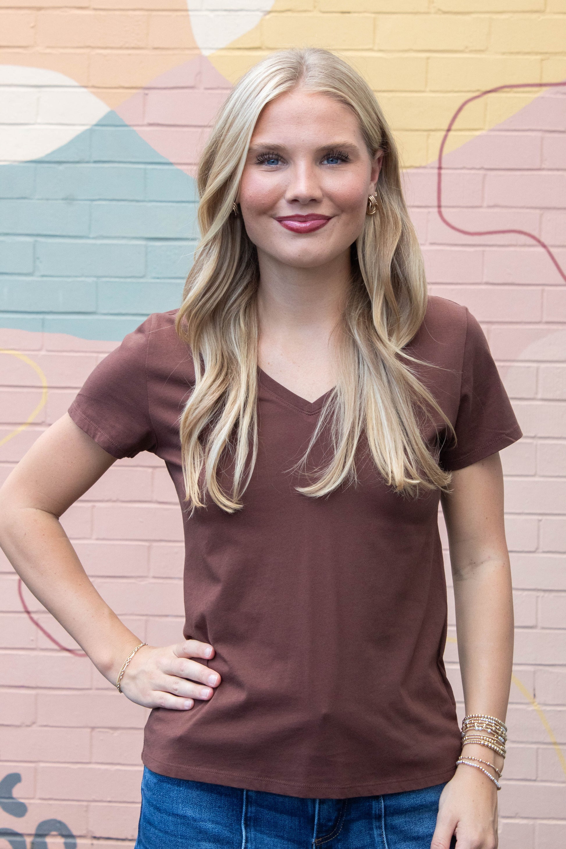 Be Cool Tatum Cotton Jersey V-Neck Tee, Choco