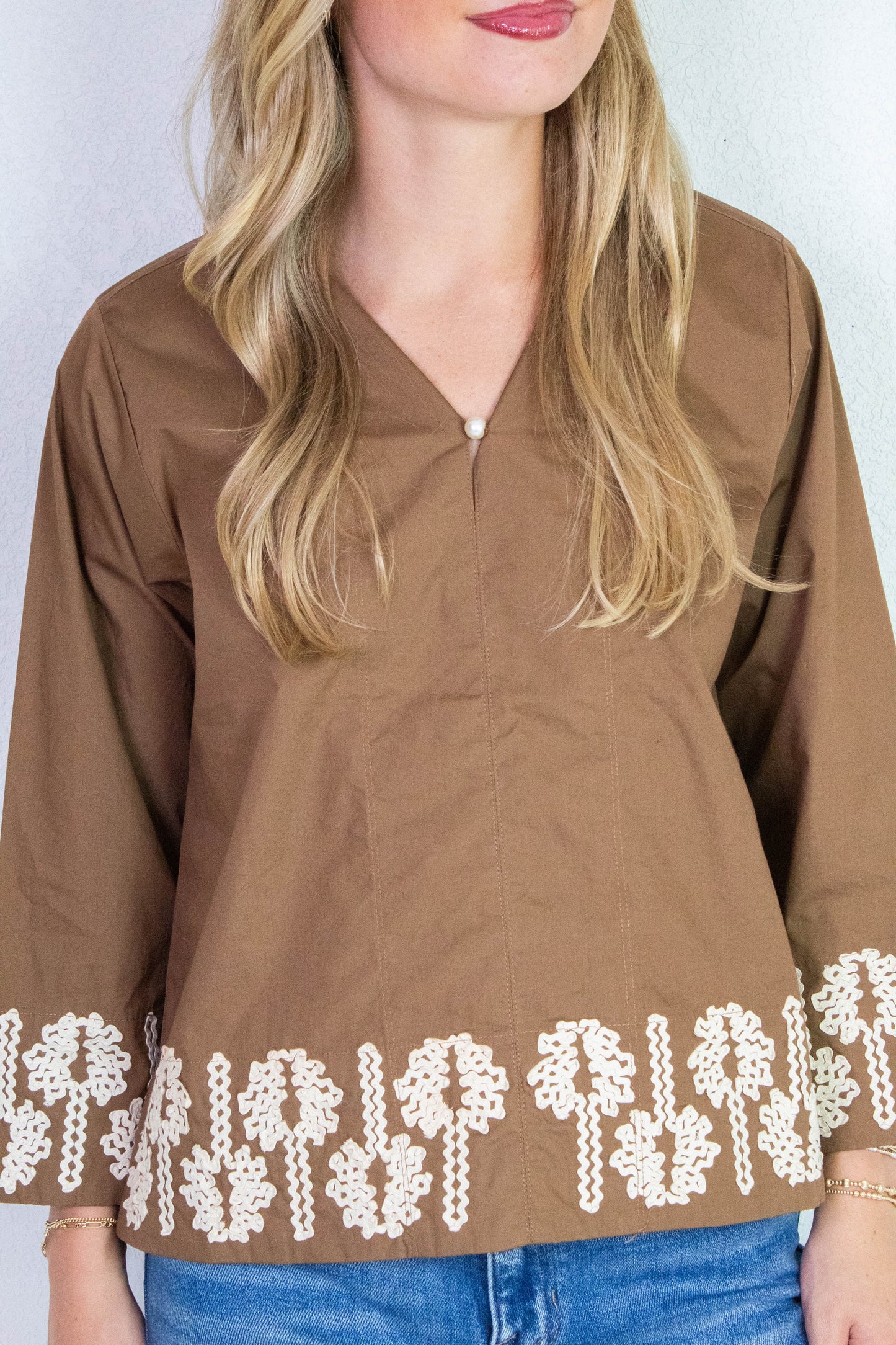 Katie 3D Floral Trim Accent Top, Mocha