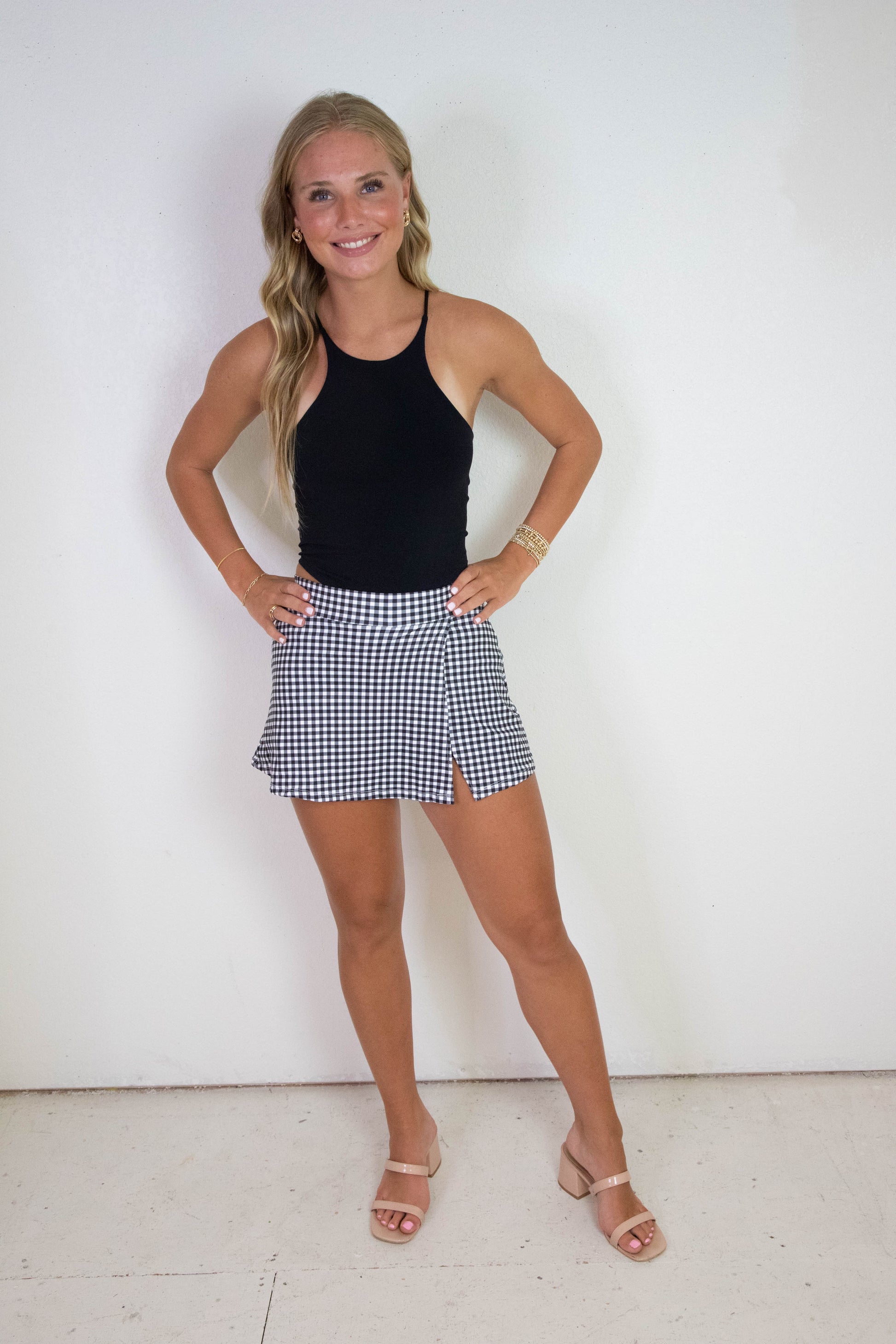  Shiloh Round Hem Racer Cami, Black