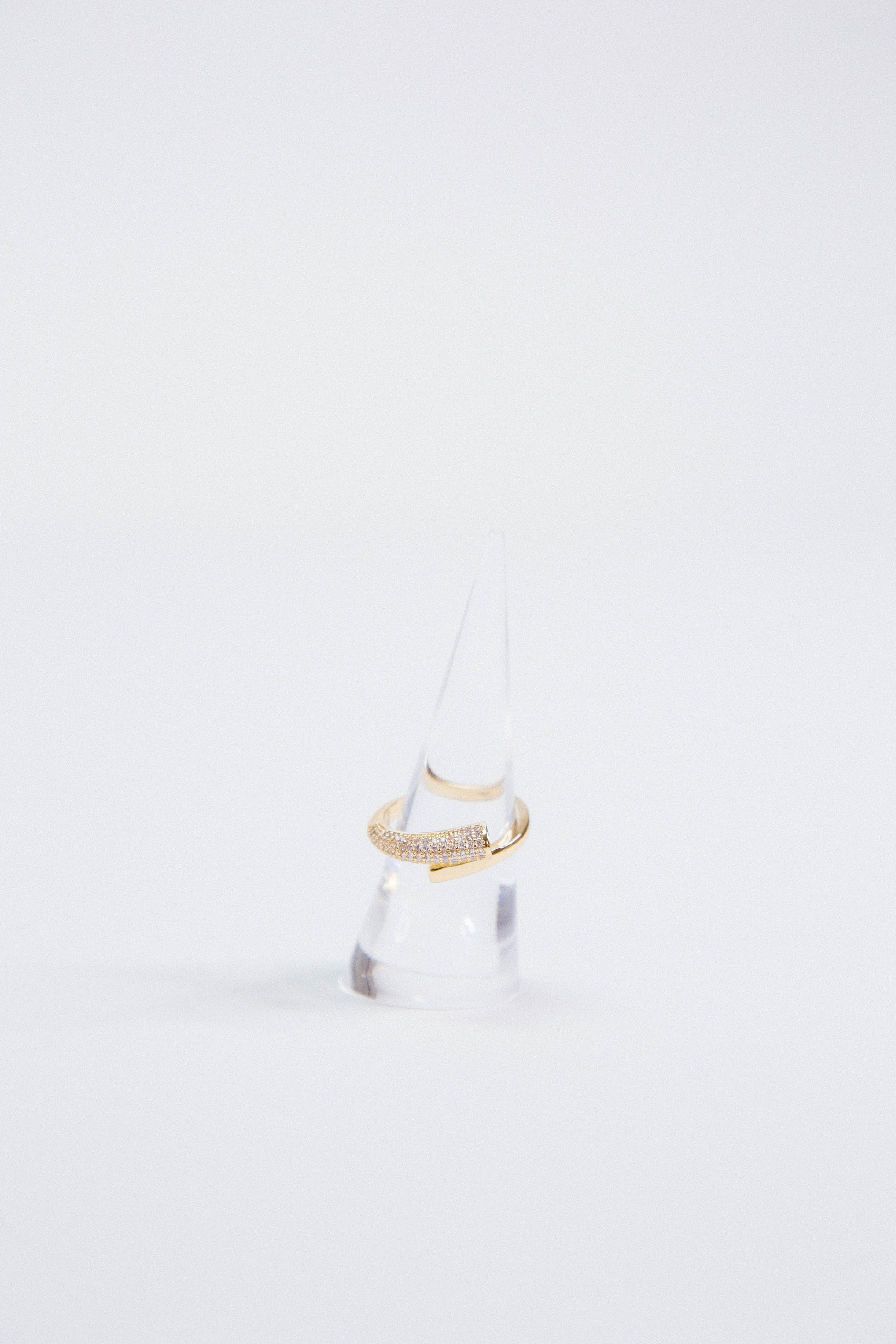  Golden Glow Twisted Ring, Gold