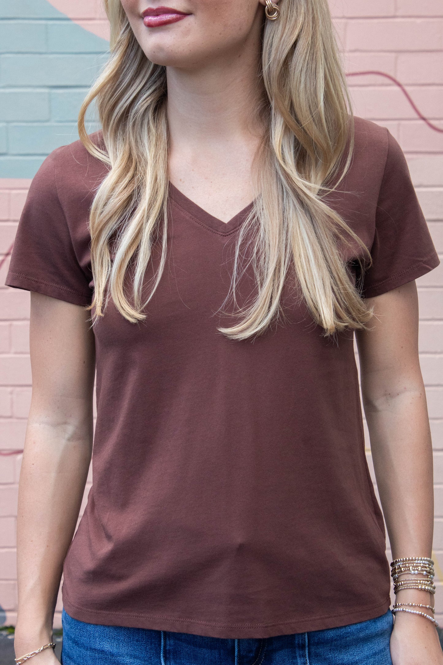 Be Cool Tatum Cotton Jersey V-Neck Tee, Choco