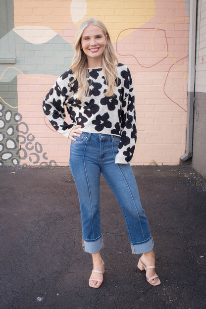  Shiloh Loose Fit Flower Sweater, Black/Oatmeal