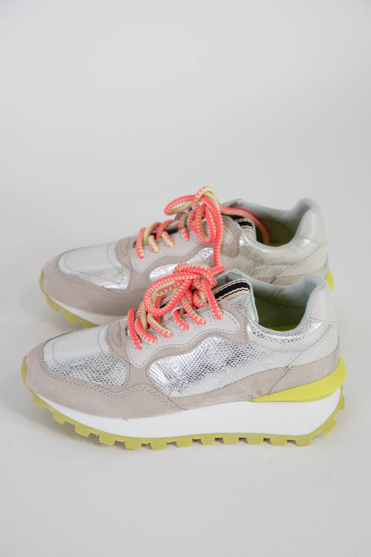  Phoebe Running Shoe, Silver Snake | ShuShop