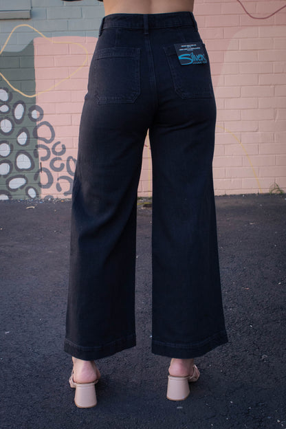 Karla Vintage Ankle Wide Leg Jeans, Ebony | Silver Jeans Co