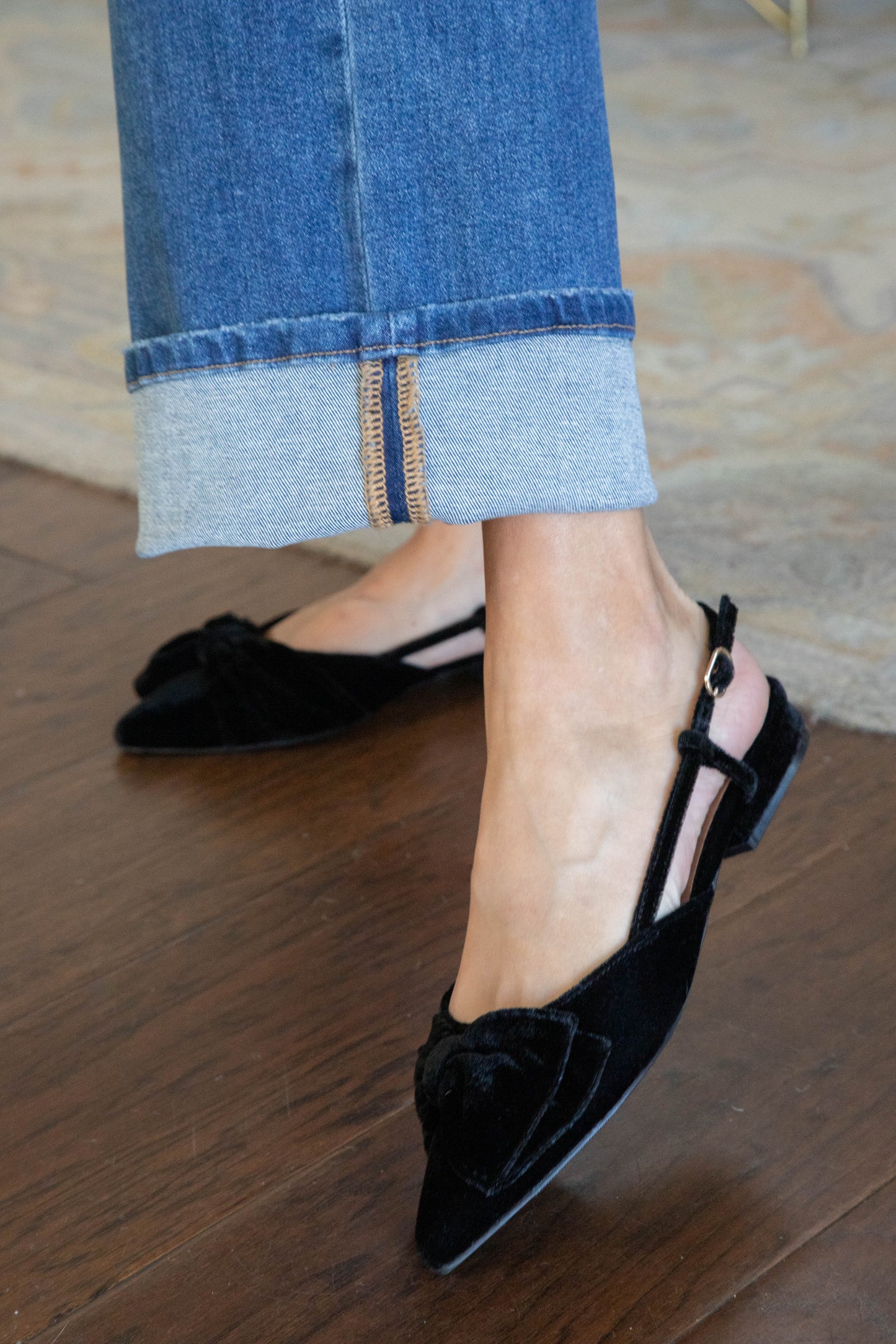  Harmony Velvet Bow Slingback Flat, Black | Chinese Laundry