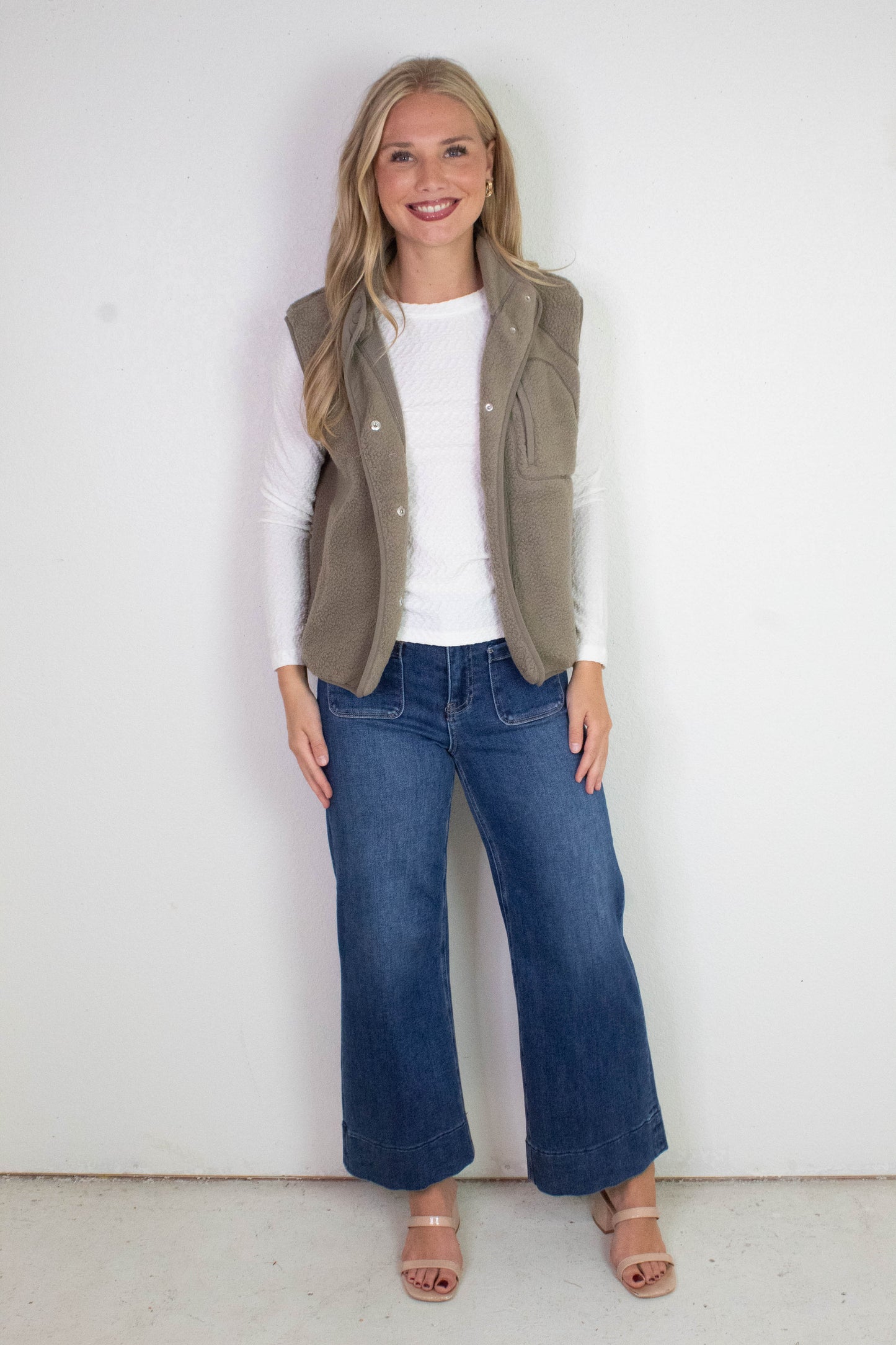 Be Cool Elena Fleece Button Up Vest, Olive