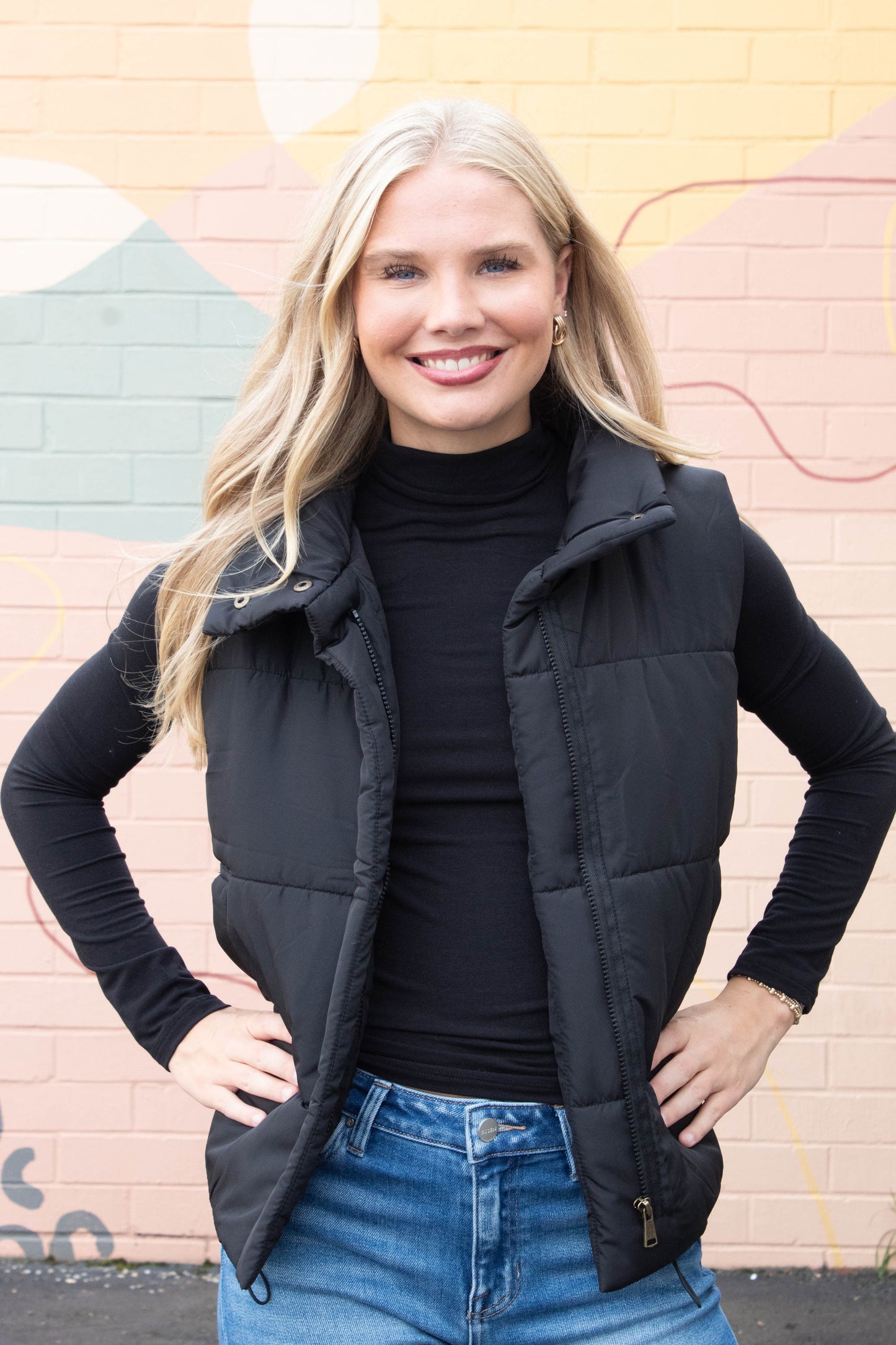  Eleanor Turtle Neck Top, Black