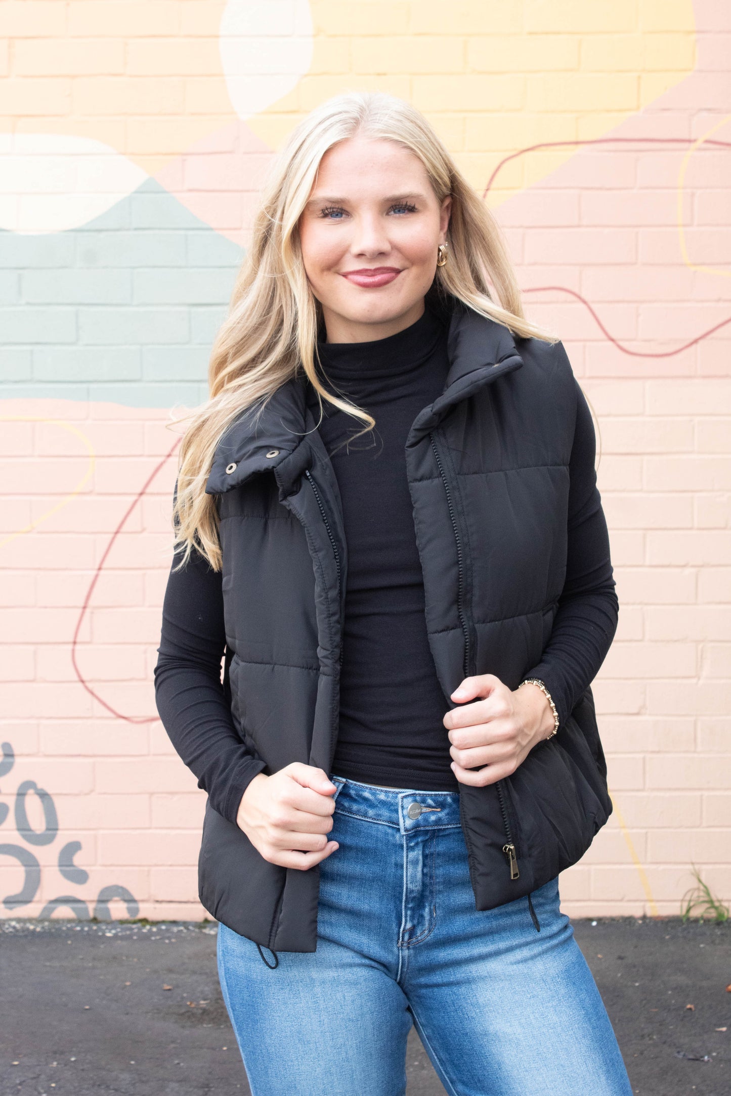  Eleanor Turtle Neck Top, Black