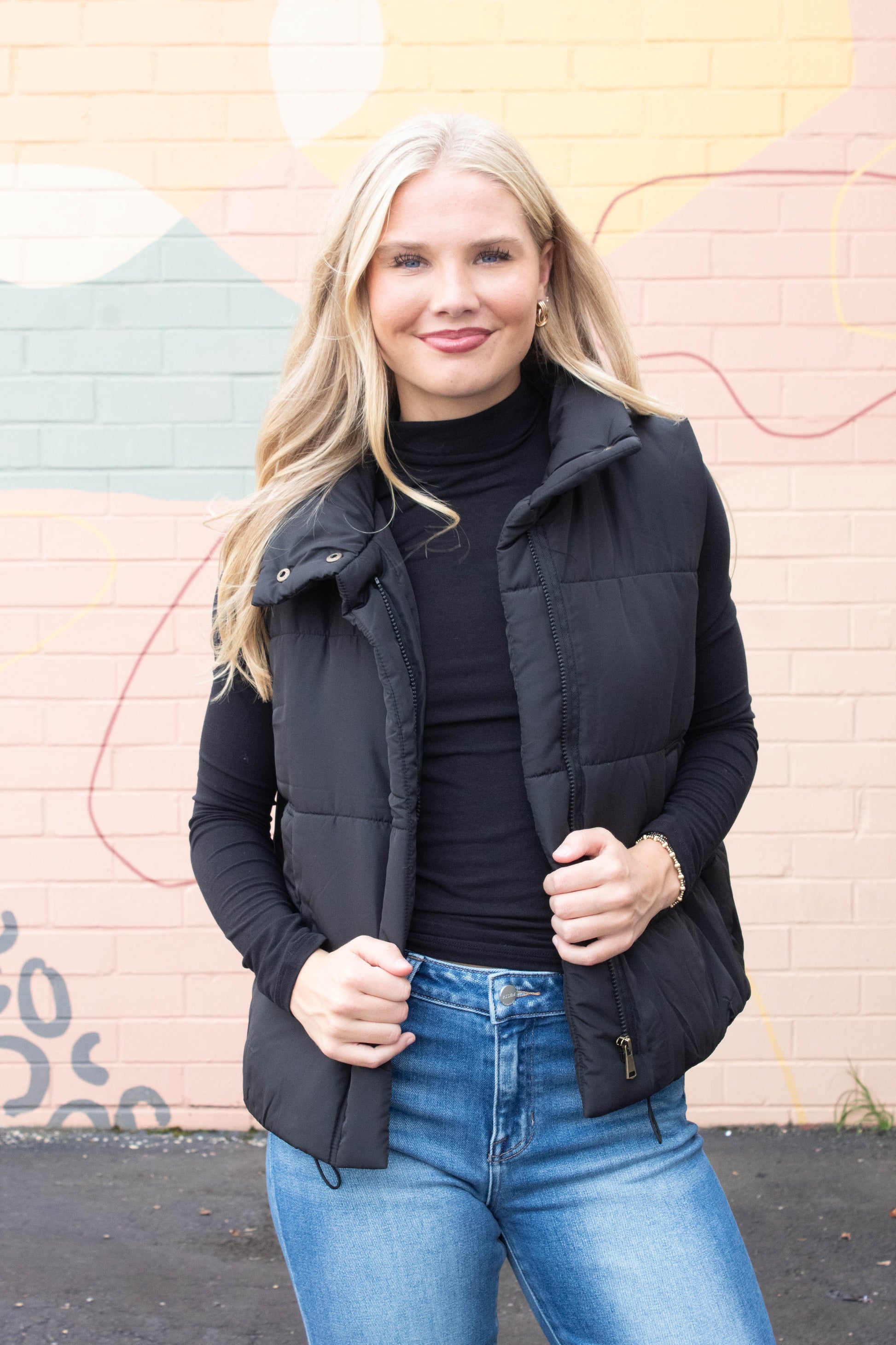  Eleanor Turtle Neck Top, Black