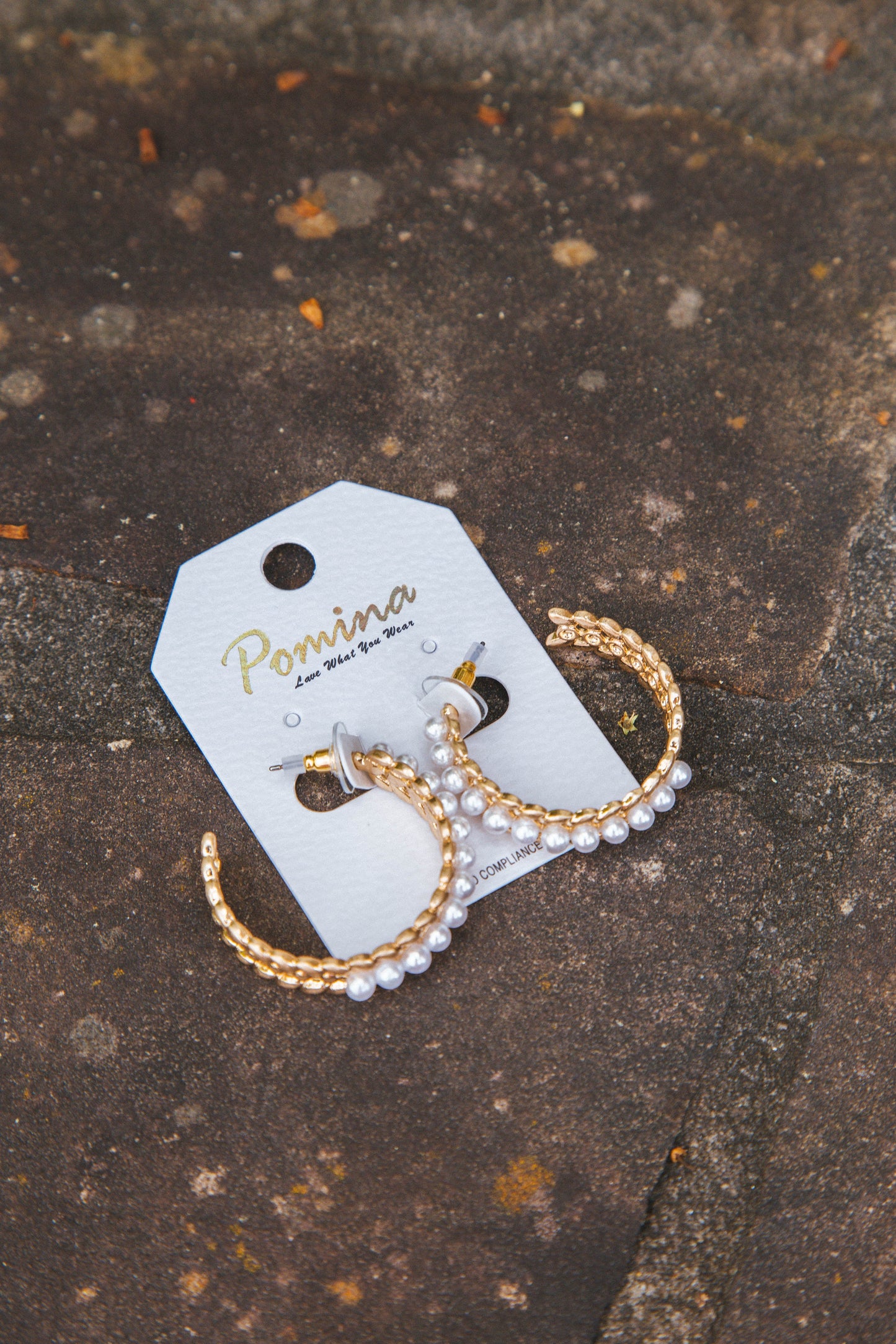  Skylar Pearl Bay Leaf Hoops
