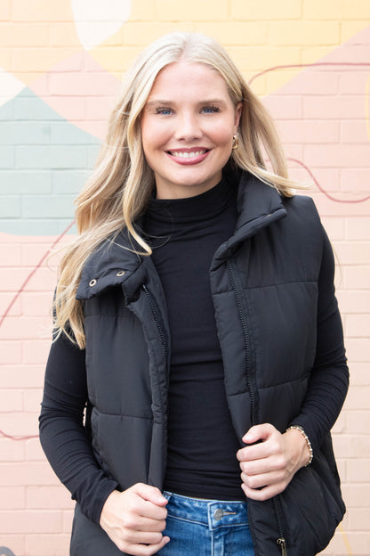  Liv Solid Zip Up Puffer Vest, Black