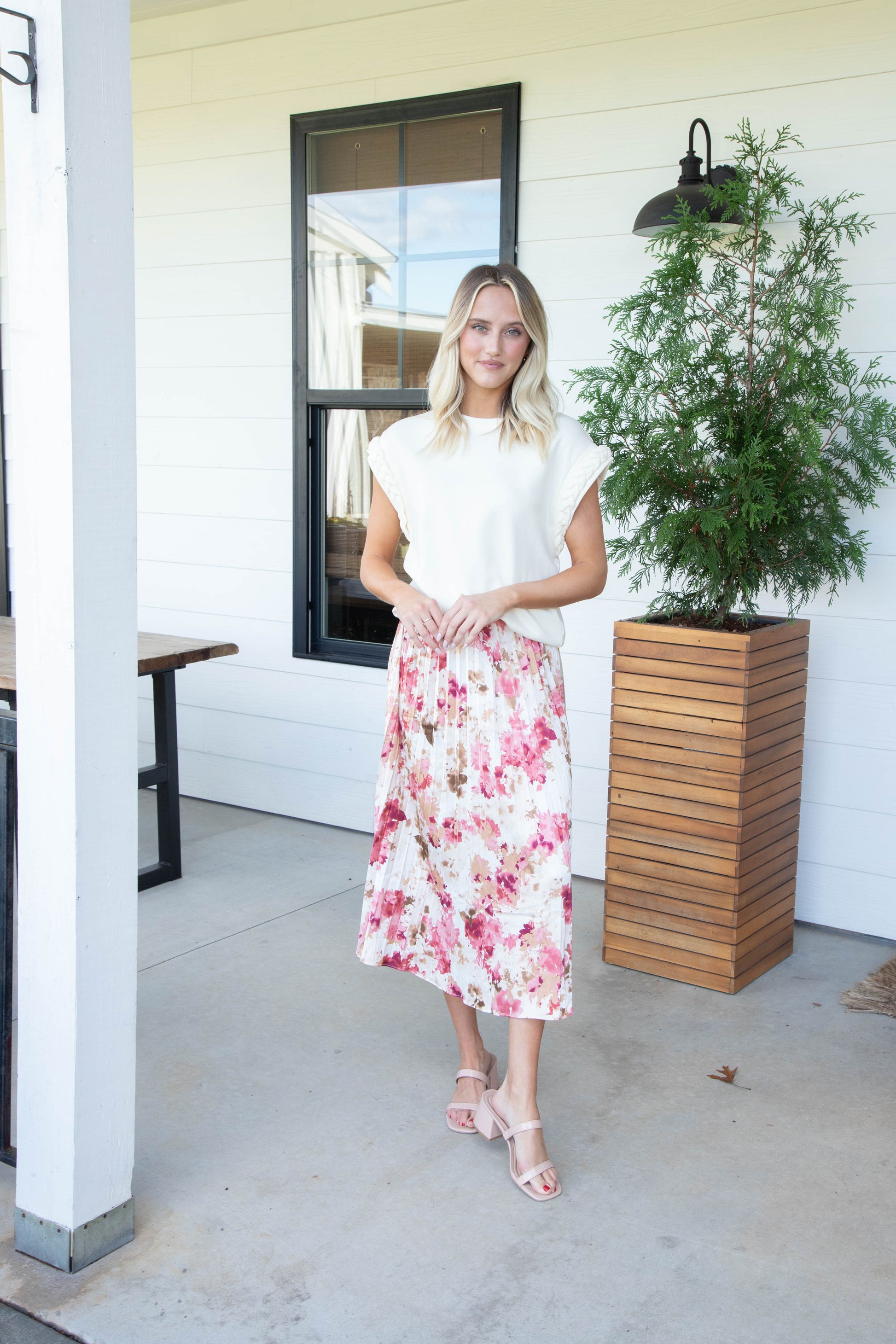  Girls Dinner Pleated Skirt, Pink Multi | Sadie & Sage