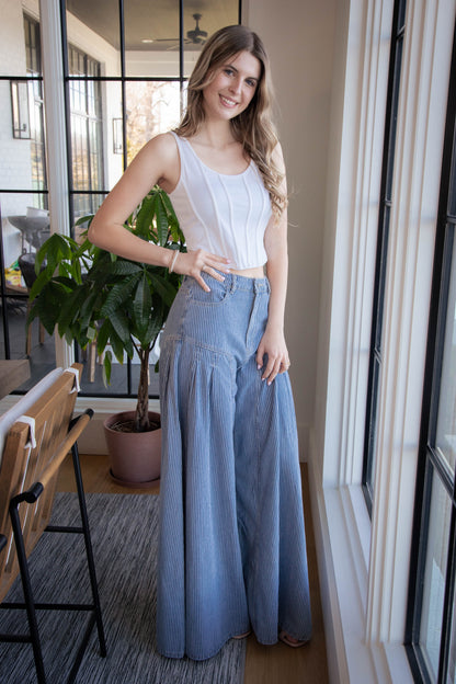  Kaila Line Detail Top, Off White