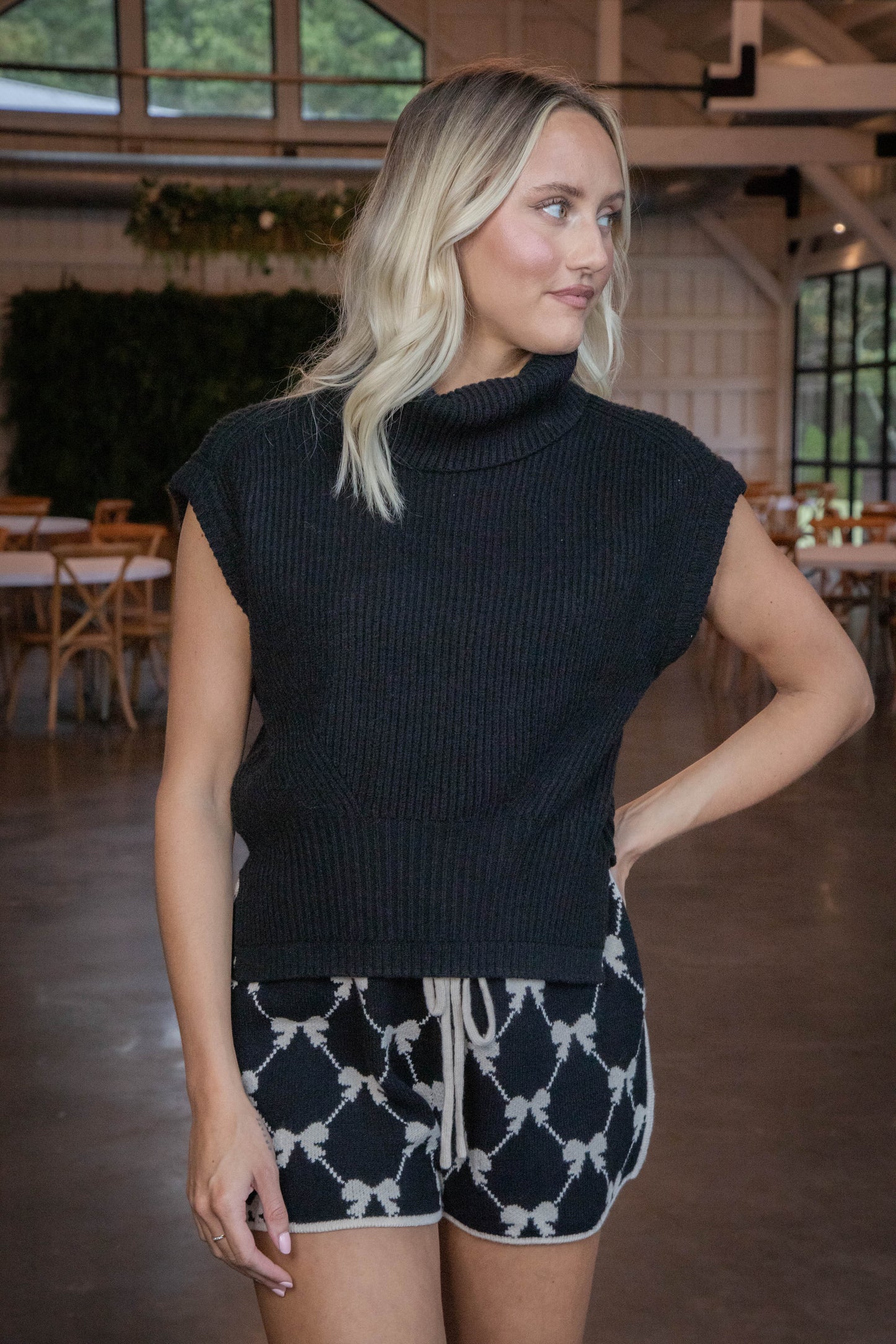  Julianne Bow Front Knit Shorts, Black