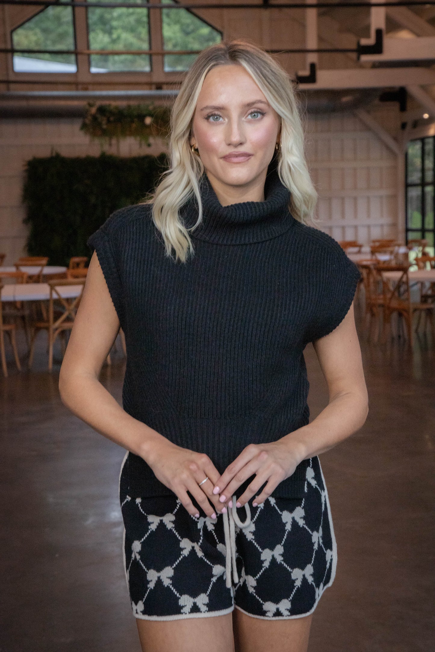  Julianne Bow Front Knit Shorts, Black