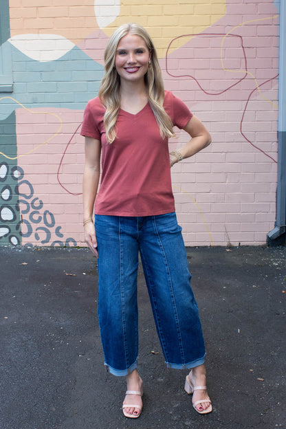 Be Cool Tatum Cotton Jersey V-Neck Tee, Chili Oil