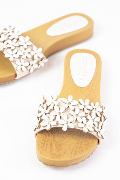  Chelsea 3D Flower Slide On Sandal, White | Coconuts By Matisse