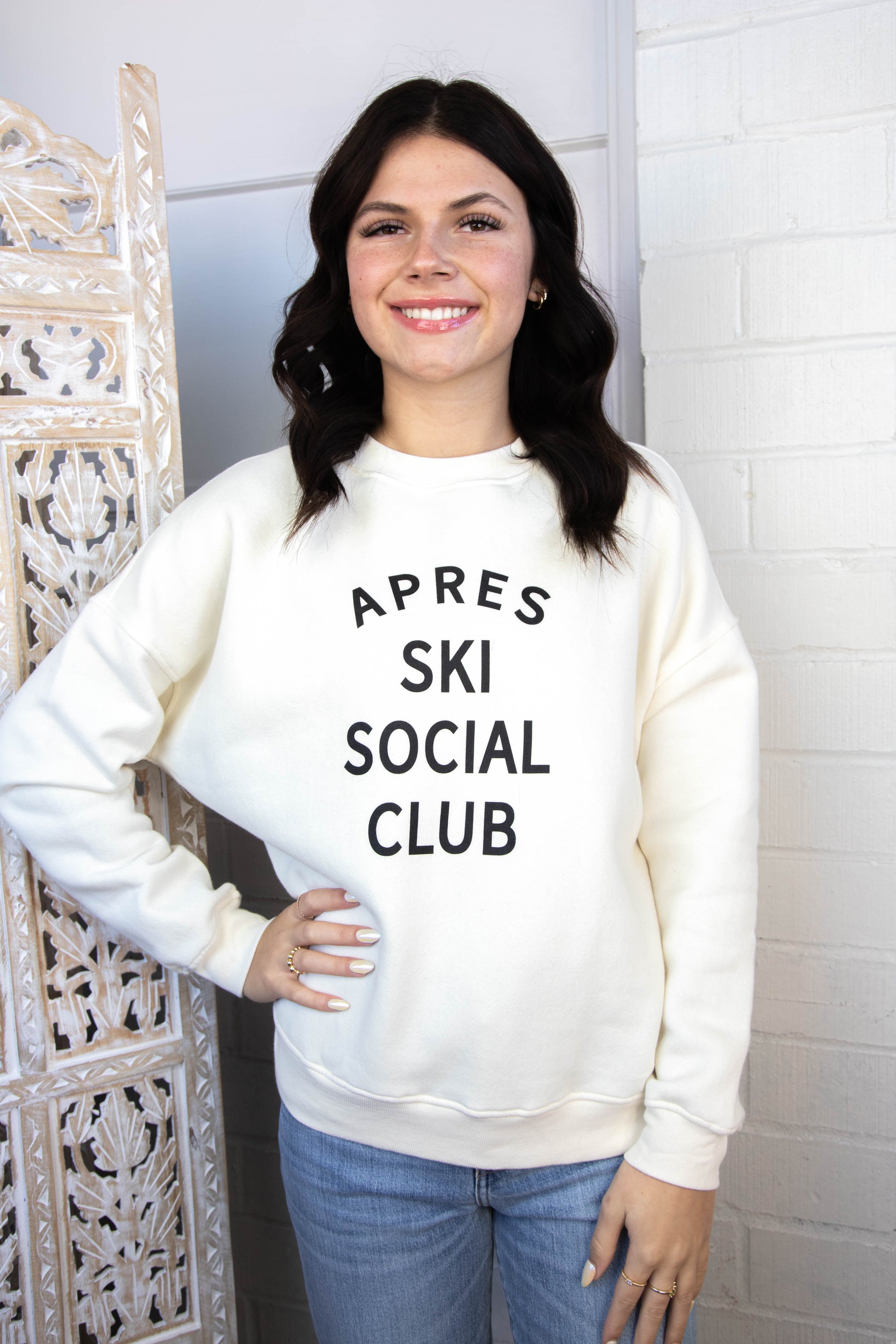  Apres Ski Social Club Sweatshirt, Cream