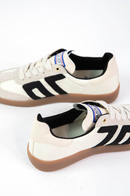  Ghost Retro Streetwear Sneaker, Beige Black | Back 70