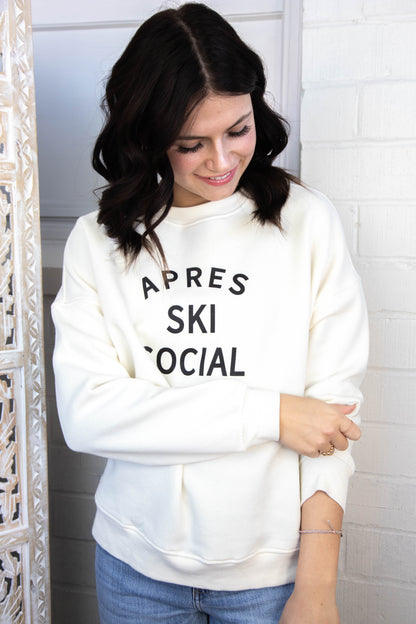  Apres Ski Social Club Sweatshirt, Cream