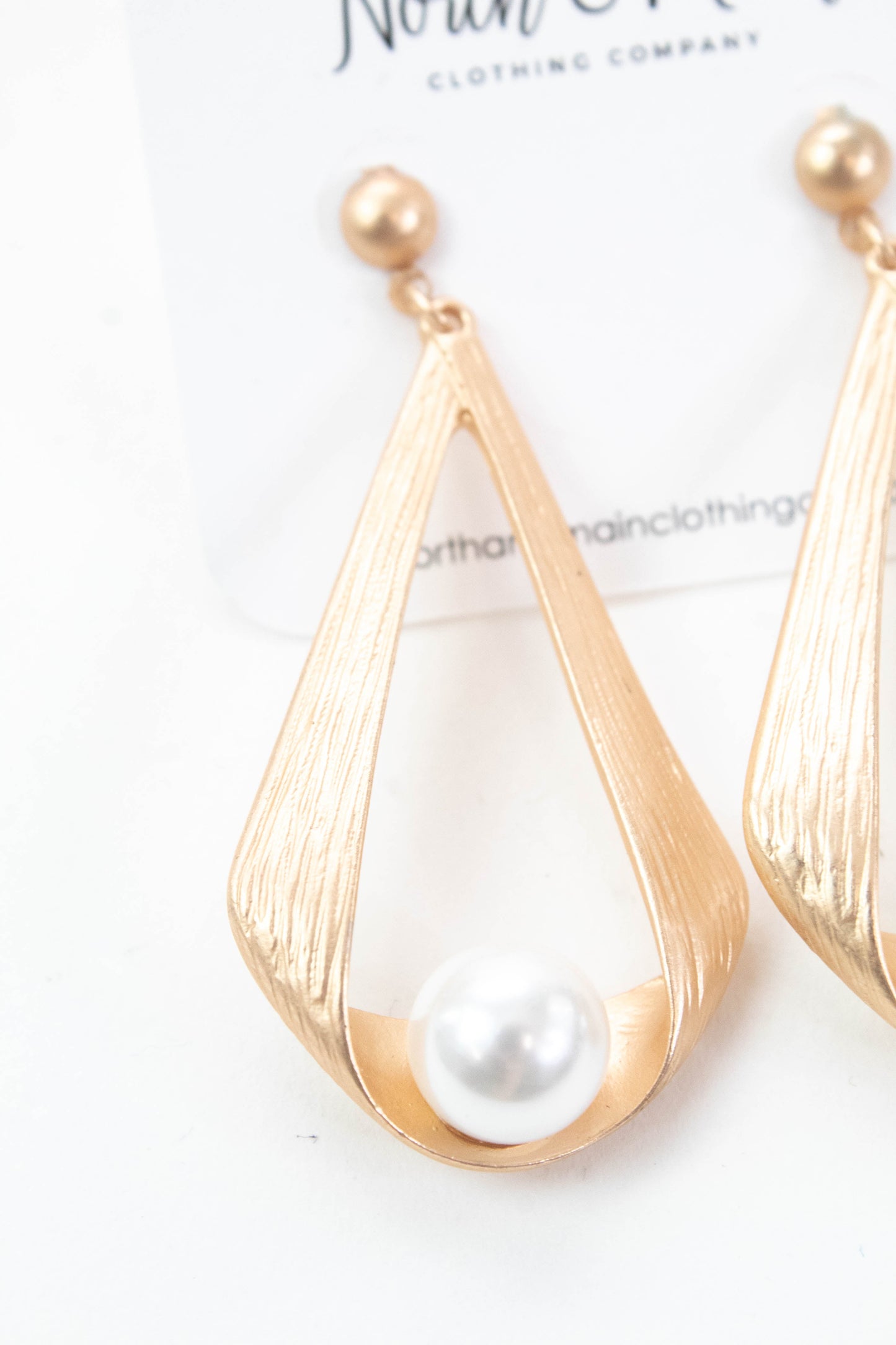  Dani Geometric Drop Pearl Earring, Gold