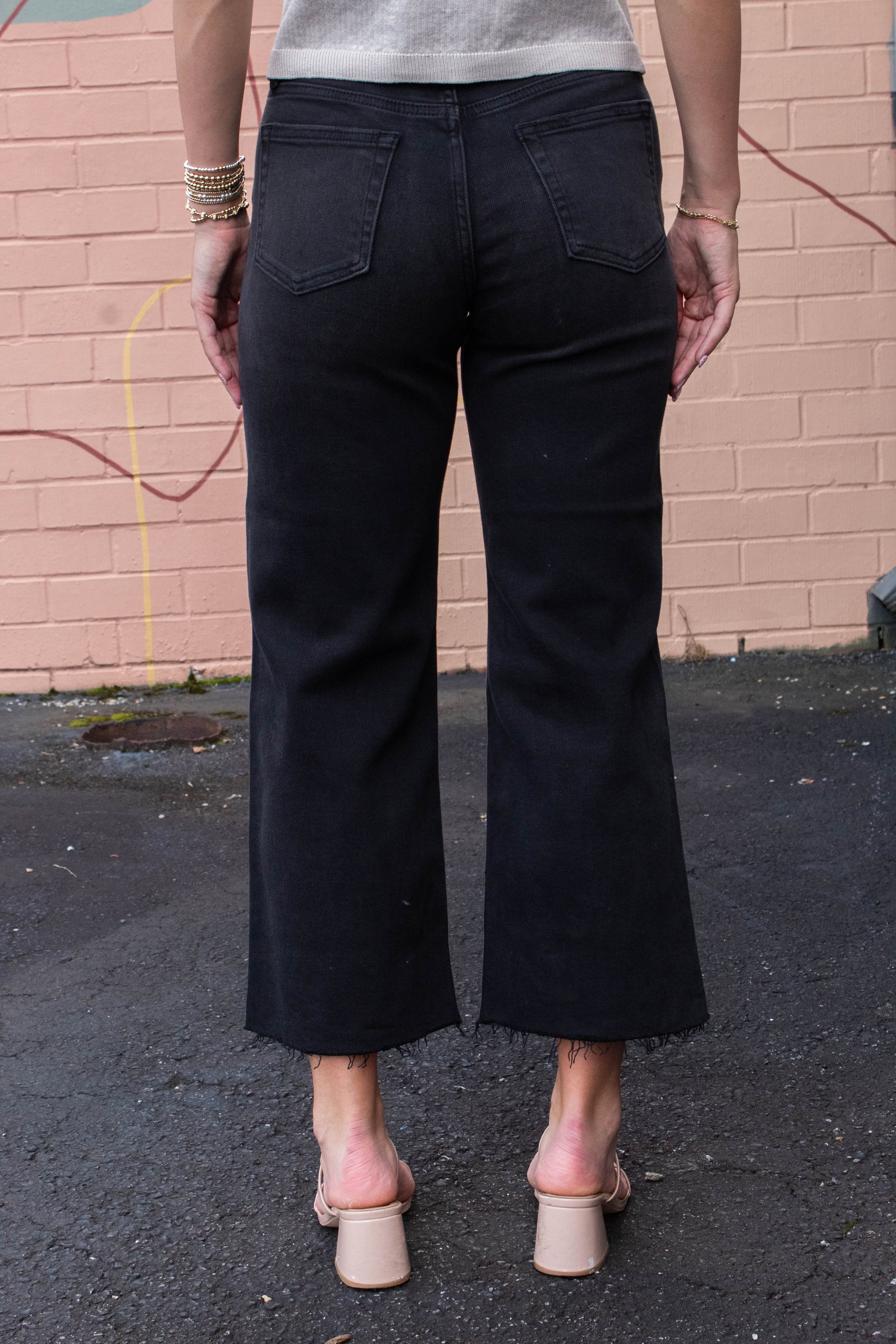  Sierra Almost Crop Jeans, Washed Black