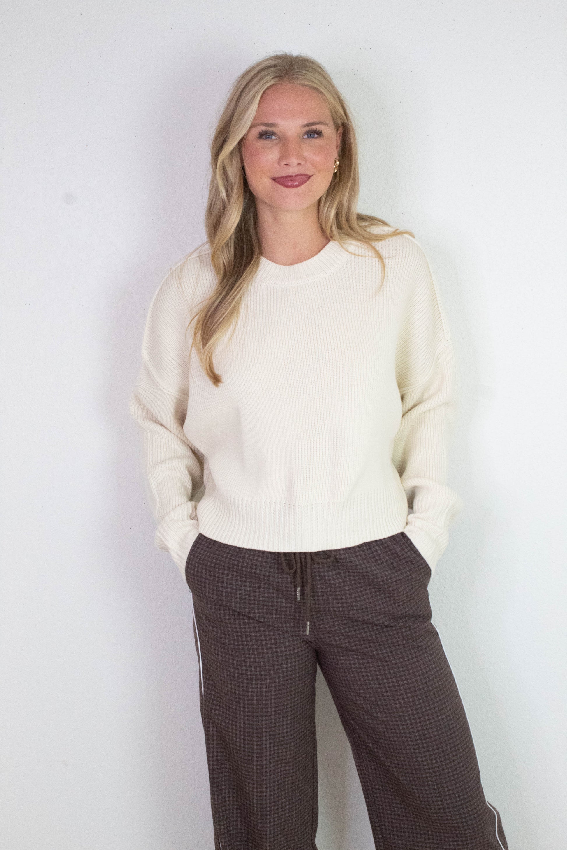  Camila Round Neck Cropped Sweater, Cream