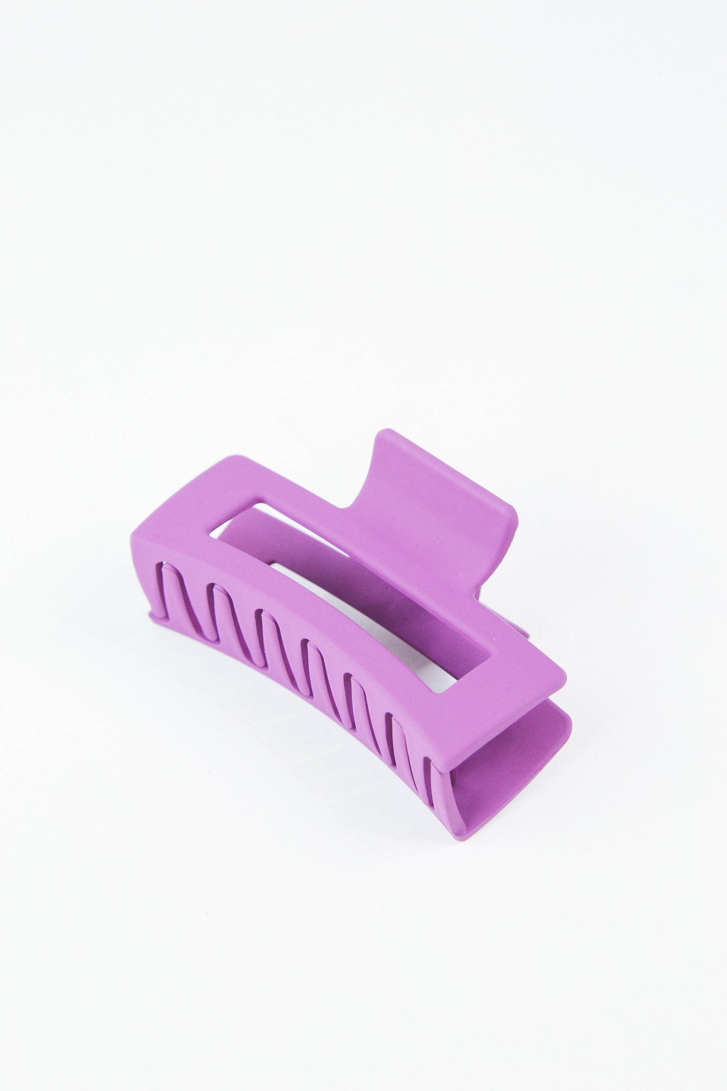  Perfect Day Hair Claw, Dahlia Purple