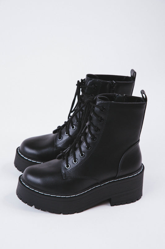 Fling Lace Up Chunky Combat, Black
