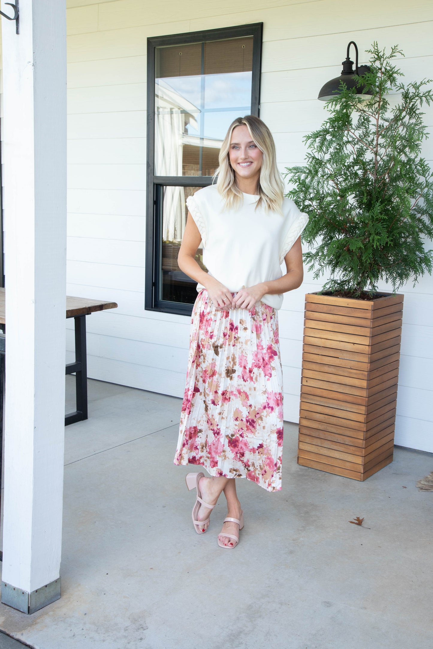  Girls Dinner Pleated Skirt, Pink Multi | Sadie & Sage