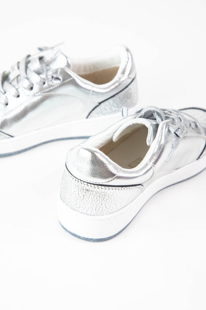  Quick 3 Cracked Washed Sneaker, Silver | Vintage Havana