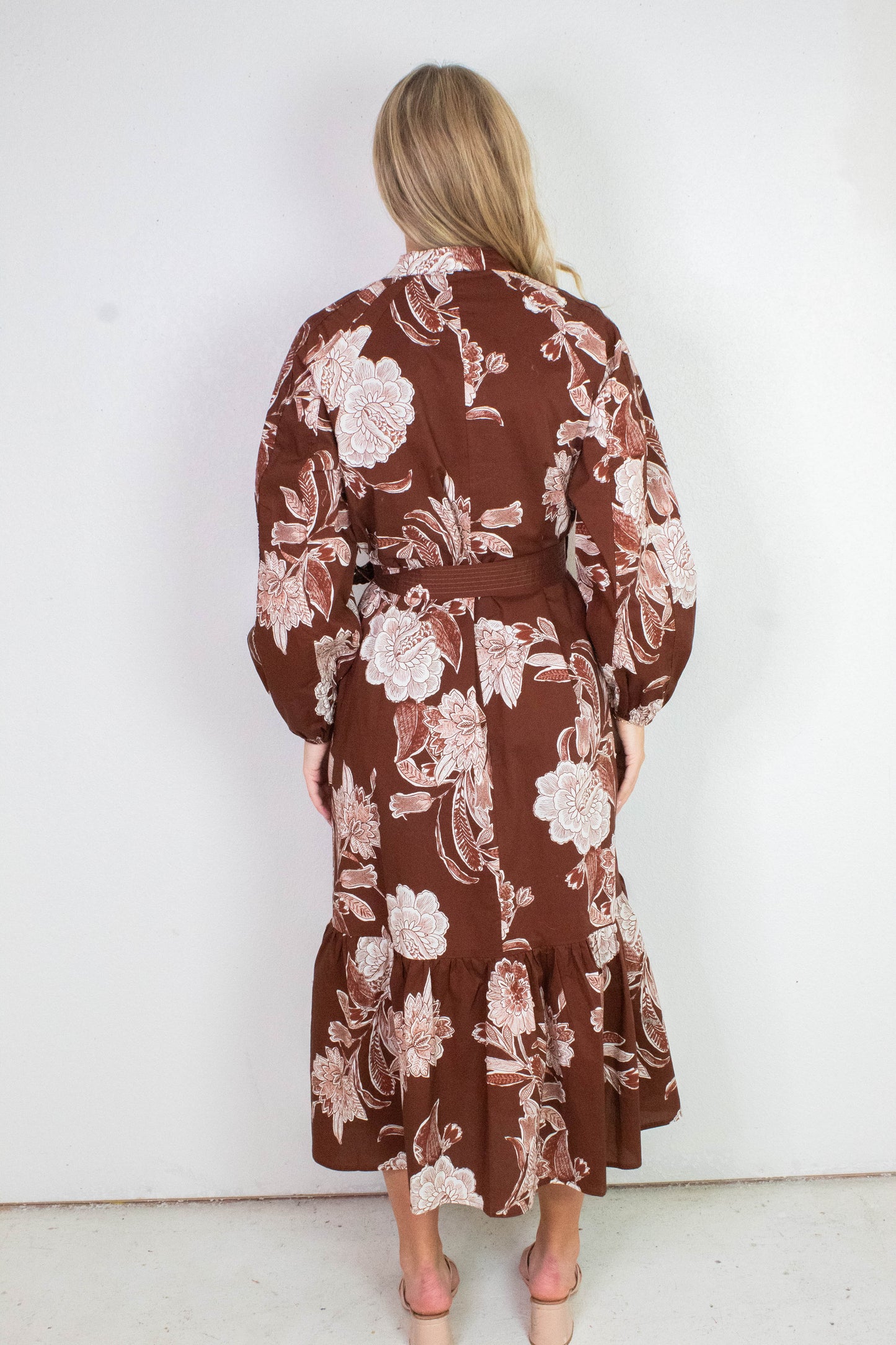  Monroe Floral Belted Maxi Dress, Brown