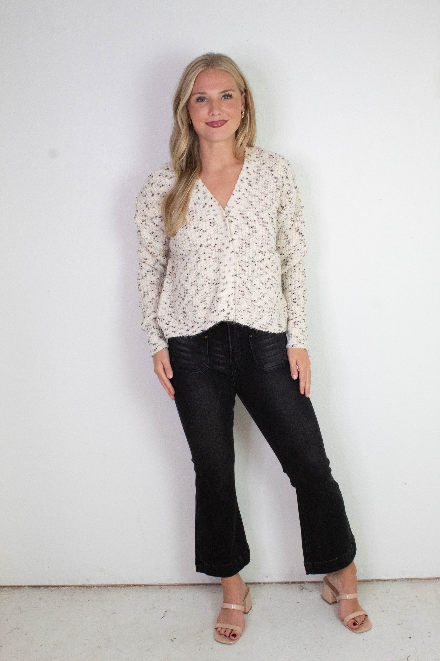 Amelia Patch Pocket Ankle Flare Jeans, Black