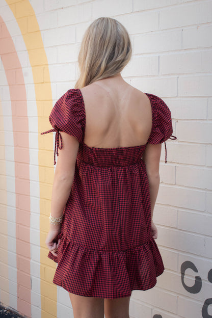  Francine Sweetheart Neck Checkered Dress, Black Red