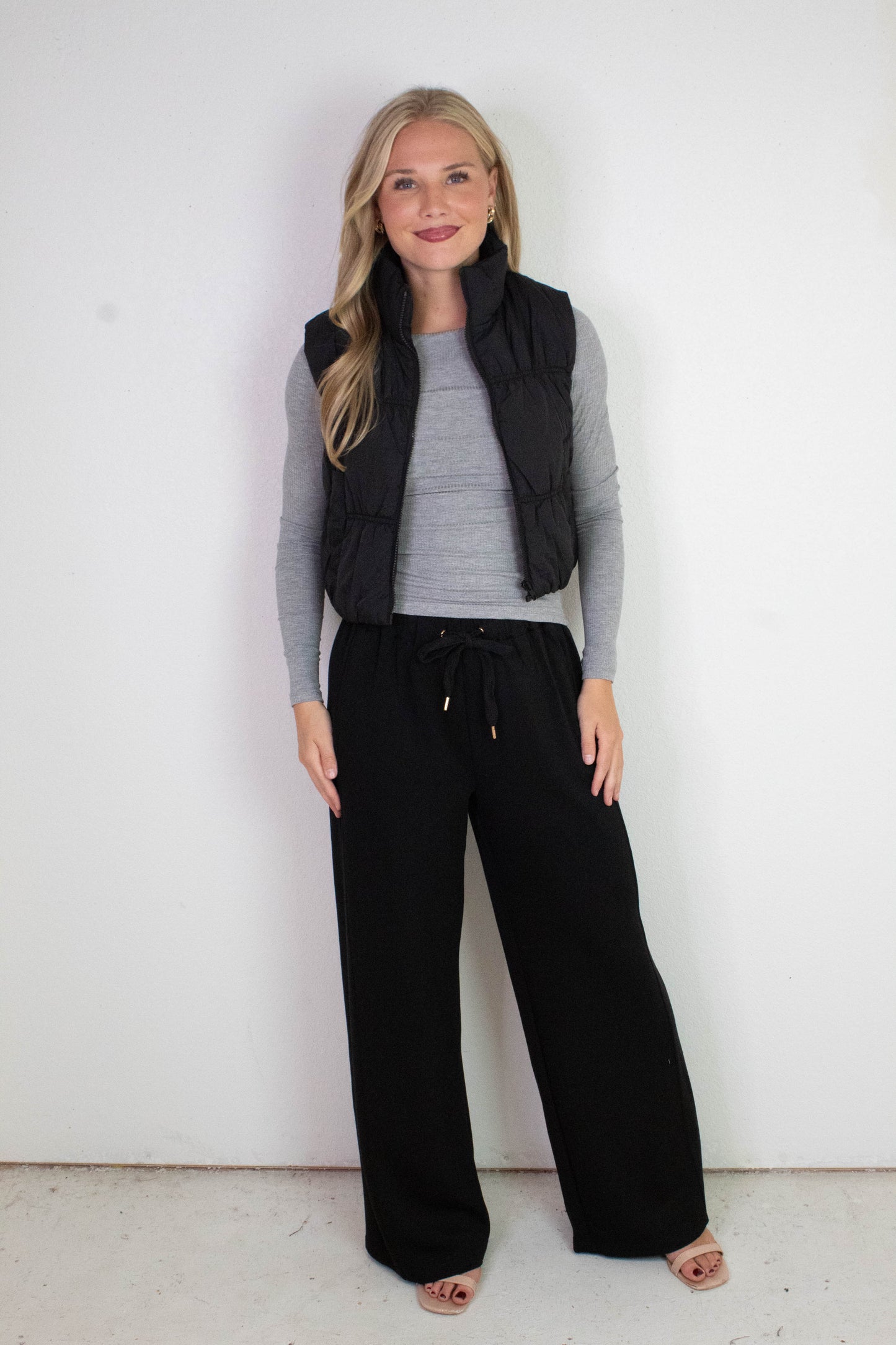  Martha Zip Up Cropped Puffer Vest, Black