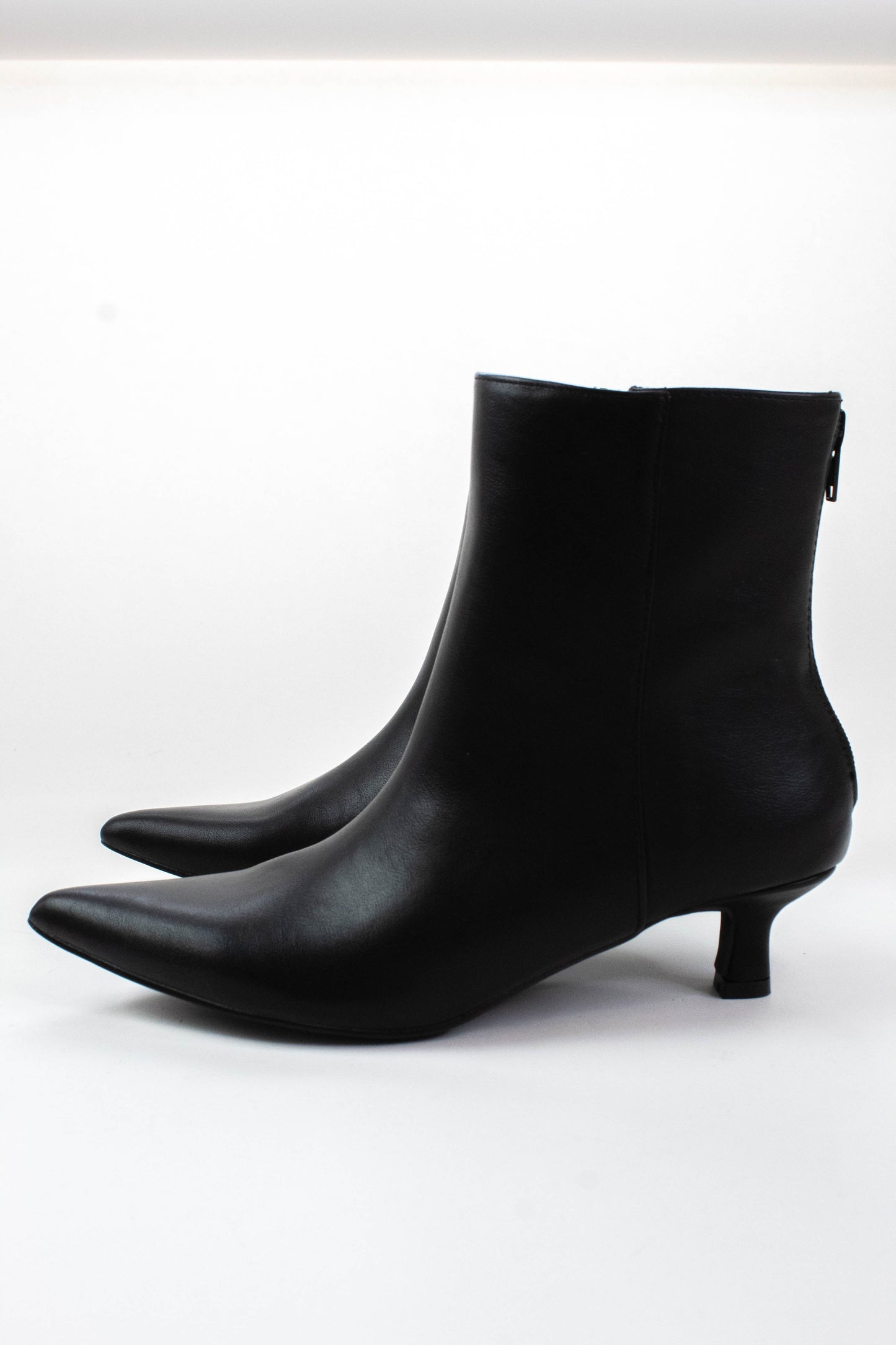  Genesis Kitten Heel Bootie, Black | Beach By Matisse