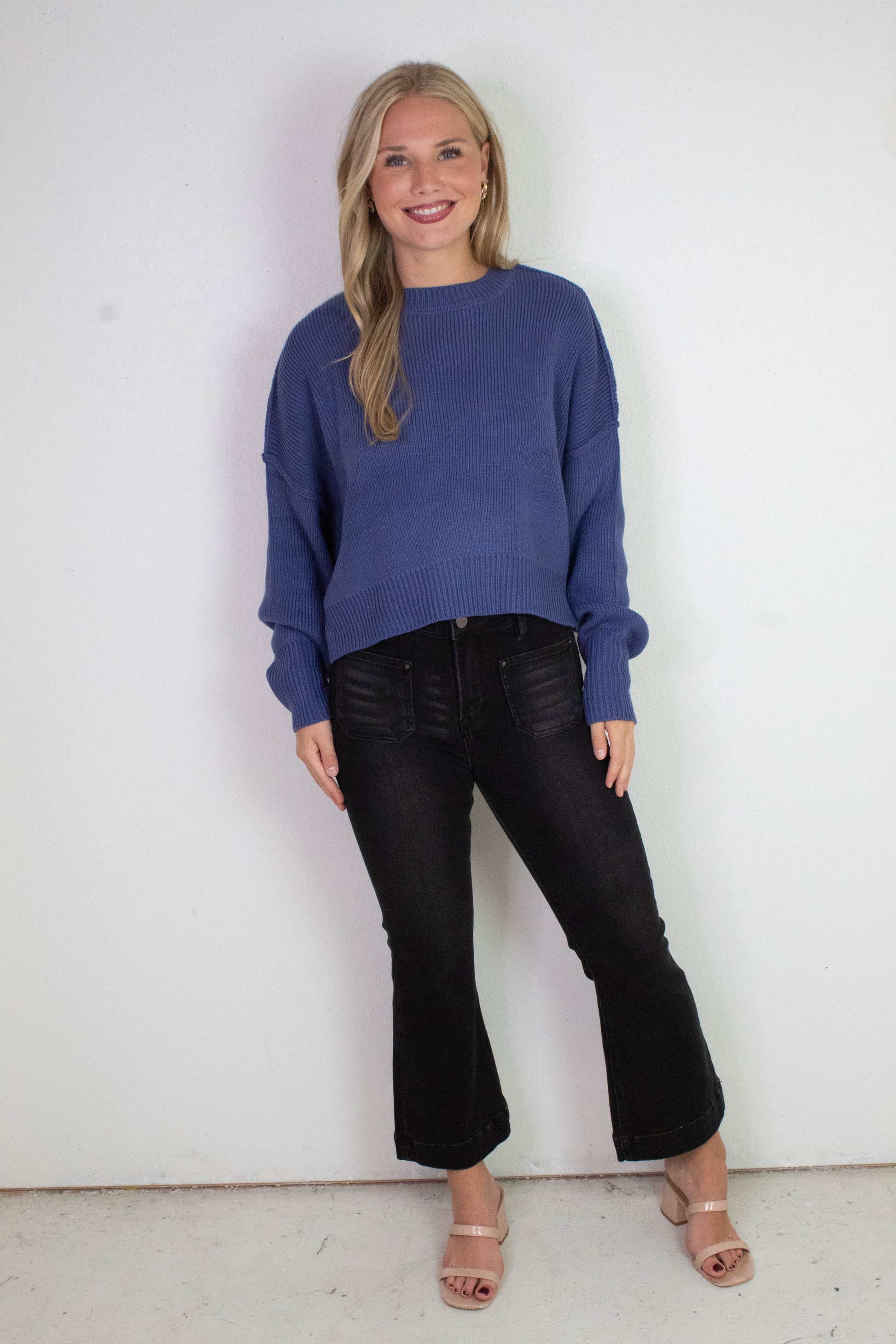  Amelia Patch Pocket Ankle Flare Jeans, Black